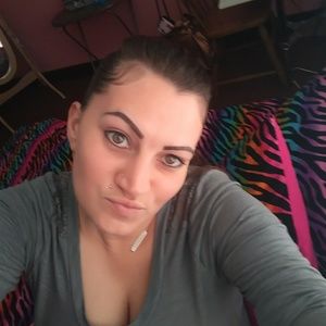 Meet your Posher, Keri